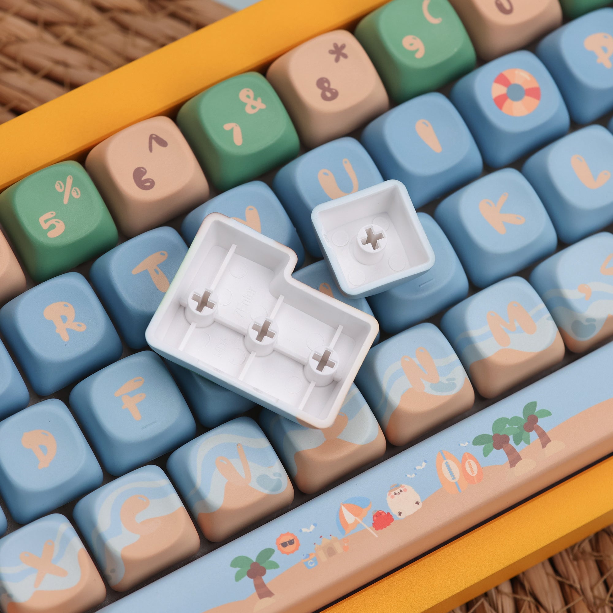 Beach Coconut MOA Profile Keycaps Set KBDfans® Mechanical Keyboards Store Beach Coconut MOA Profile Keycaps Set KBDfans® Mechanical Keyboards Store
