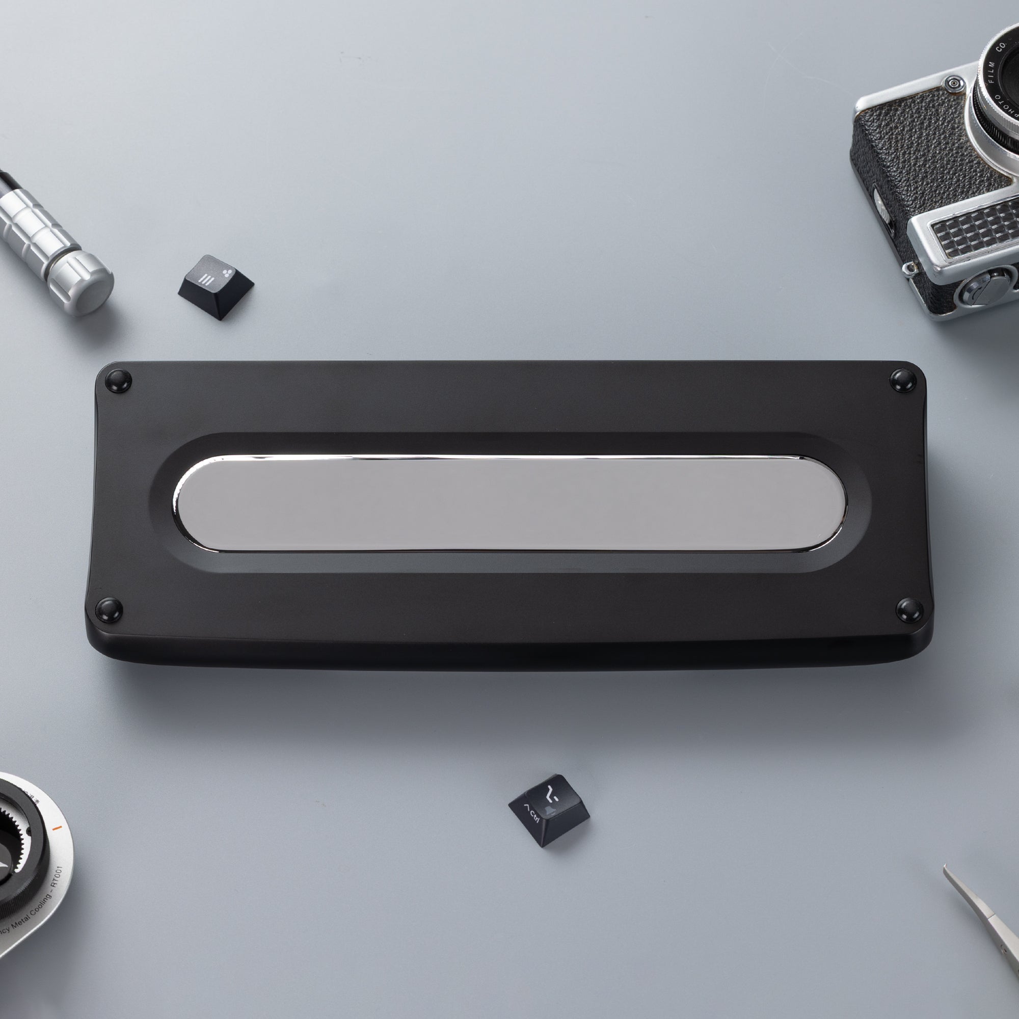 Ready to use Agar mini Dual-mode version with keycaps keyboard image