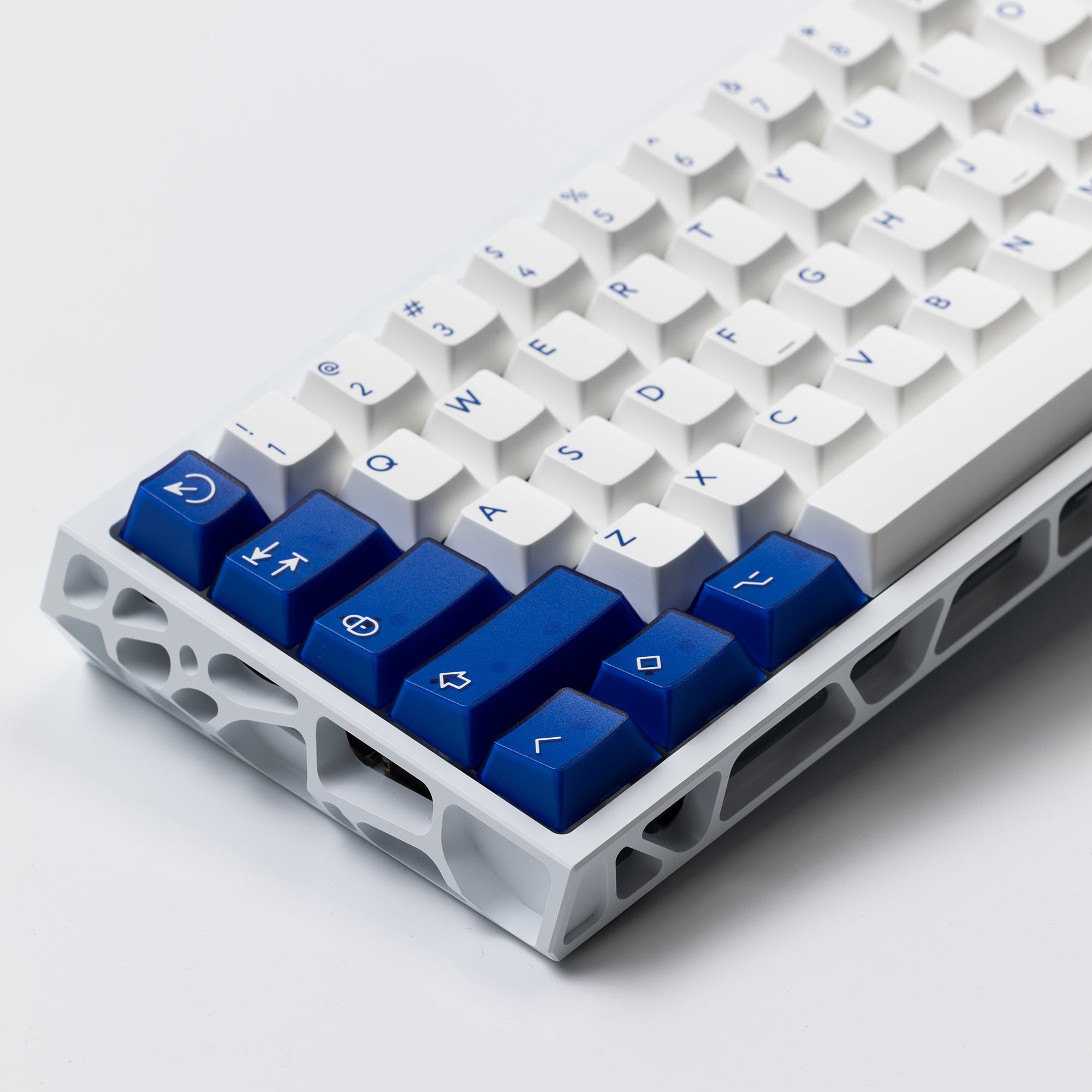 Readly Short Keyboard Ready to use Holy60 Keyboard with PBTfans Klein Blue R3 – KBDfans ...