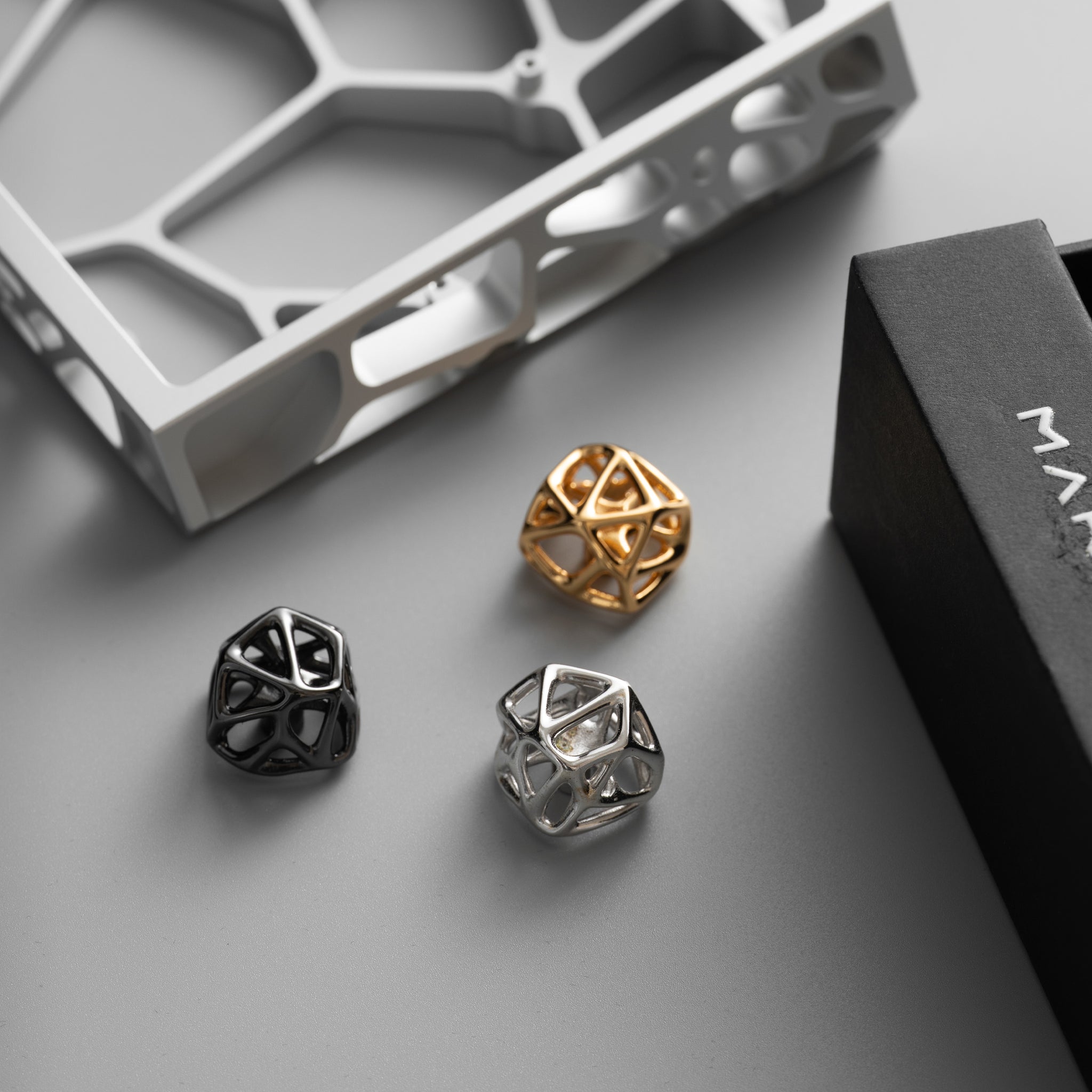Makingo Crystal lattice of cells Artisan Metal Keycap – KBDfans